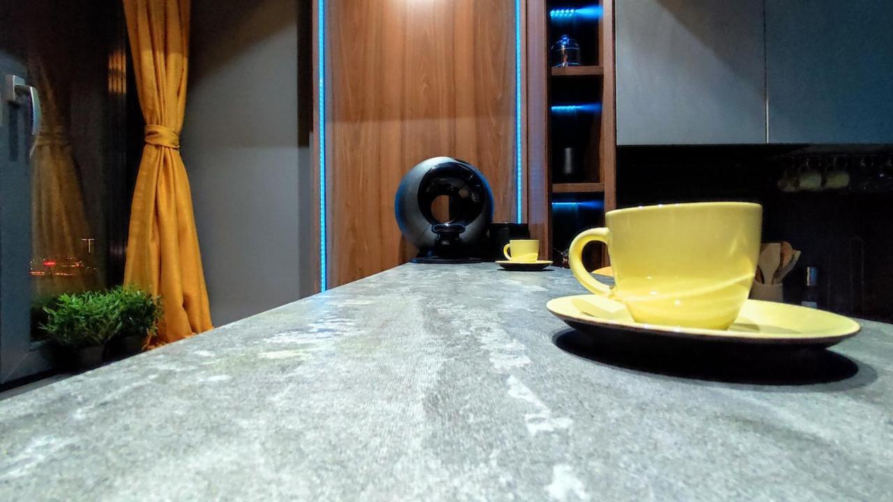Pentlux - Spa Penthouse In The Heart Of Skopje Extérieur photo