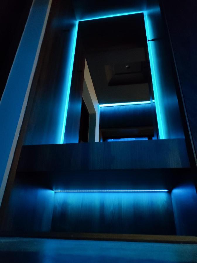 Pentlux - Spa Penthouse In The Heart Of Skopje Extérieur photo