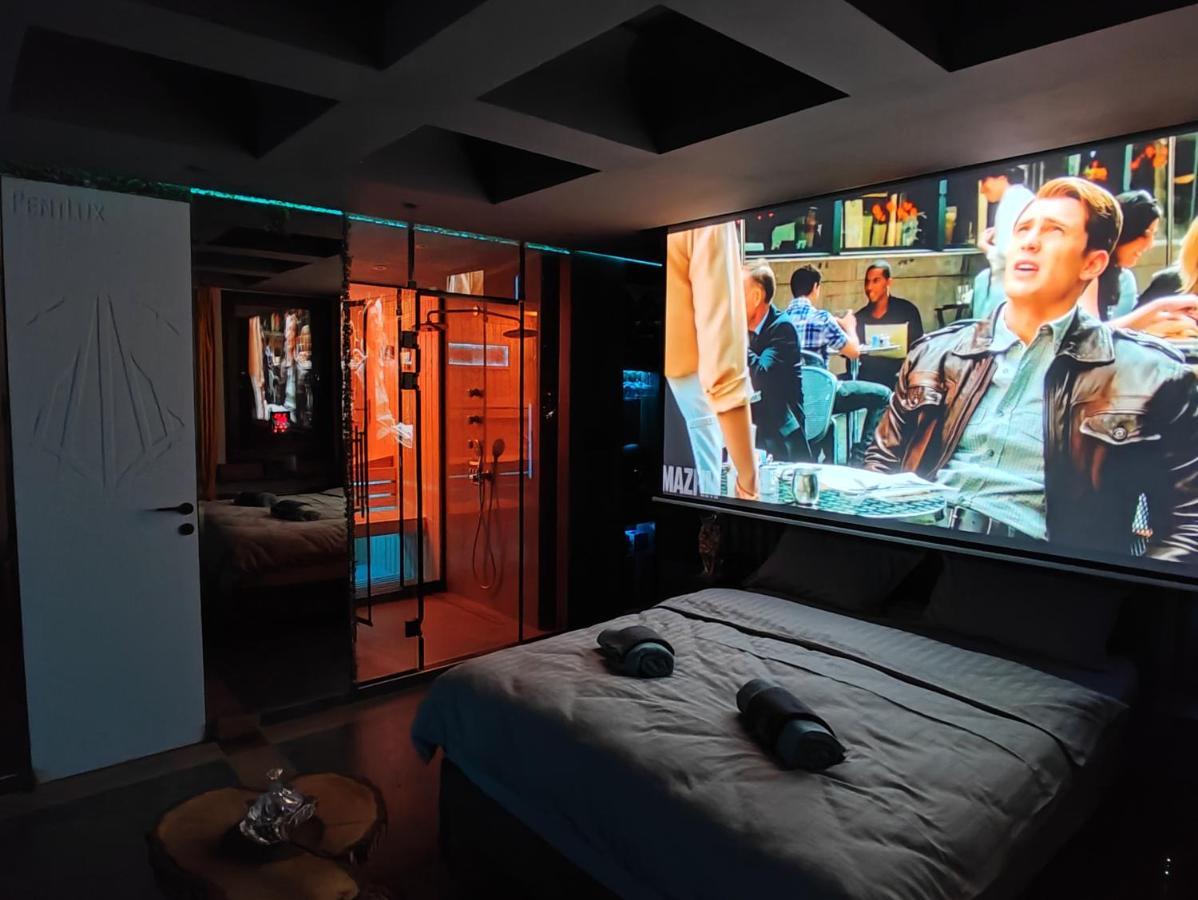 Pentlux - Spa Penthouse In The Heart Of Skopje Extérieur photo